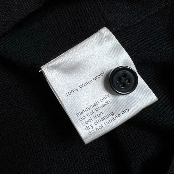 Akris Punto Lightweight Wool Sweater/Cardigan. Black White Striped. Size 4 - Picture 5 of 6